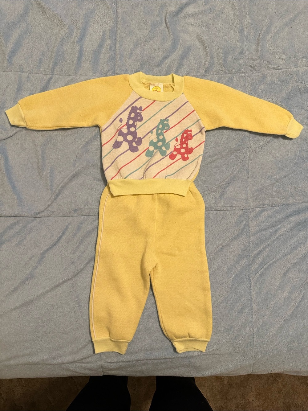 Vintage 80’s Yellow Kids Matching Set with Colorful Giraffe Print